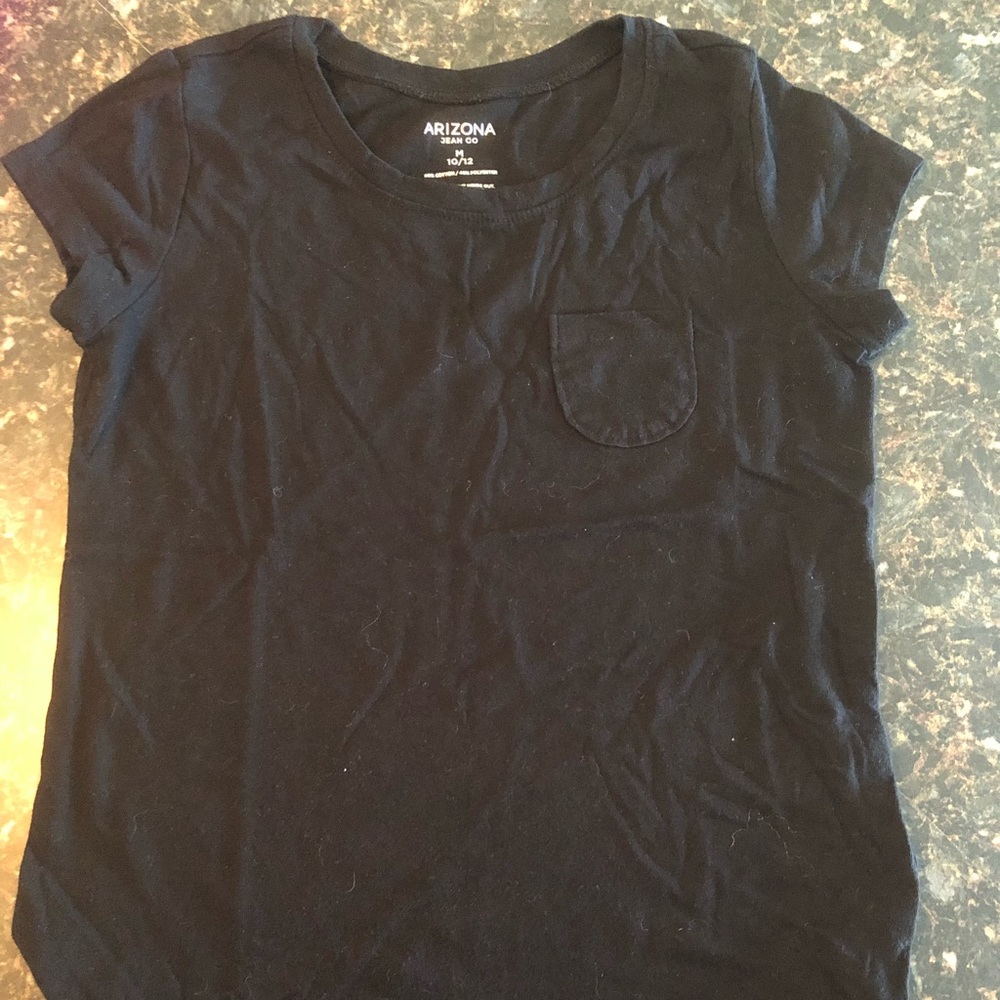 Black tee